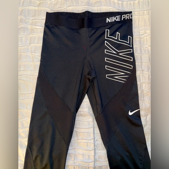 Nike Pants - Nike Pro Black Leggings
